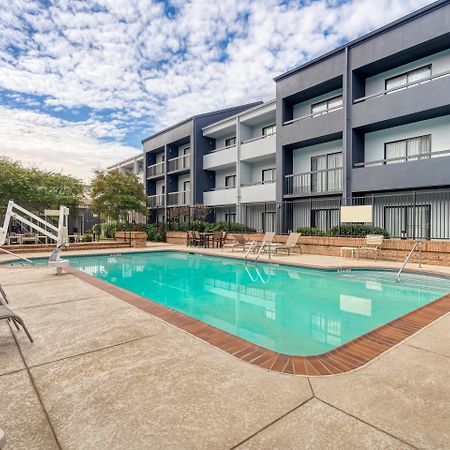 Country Inn & Suites By Radisson, Dallas-Love Field Exterior photo
