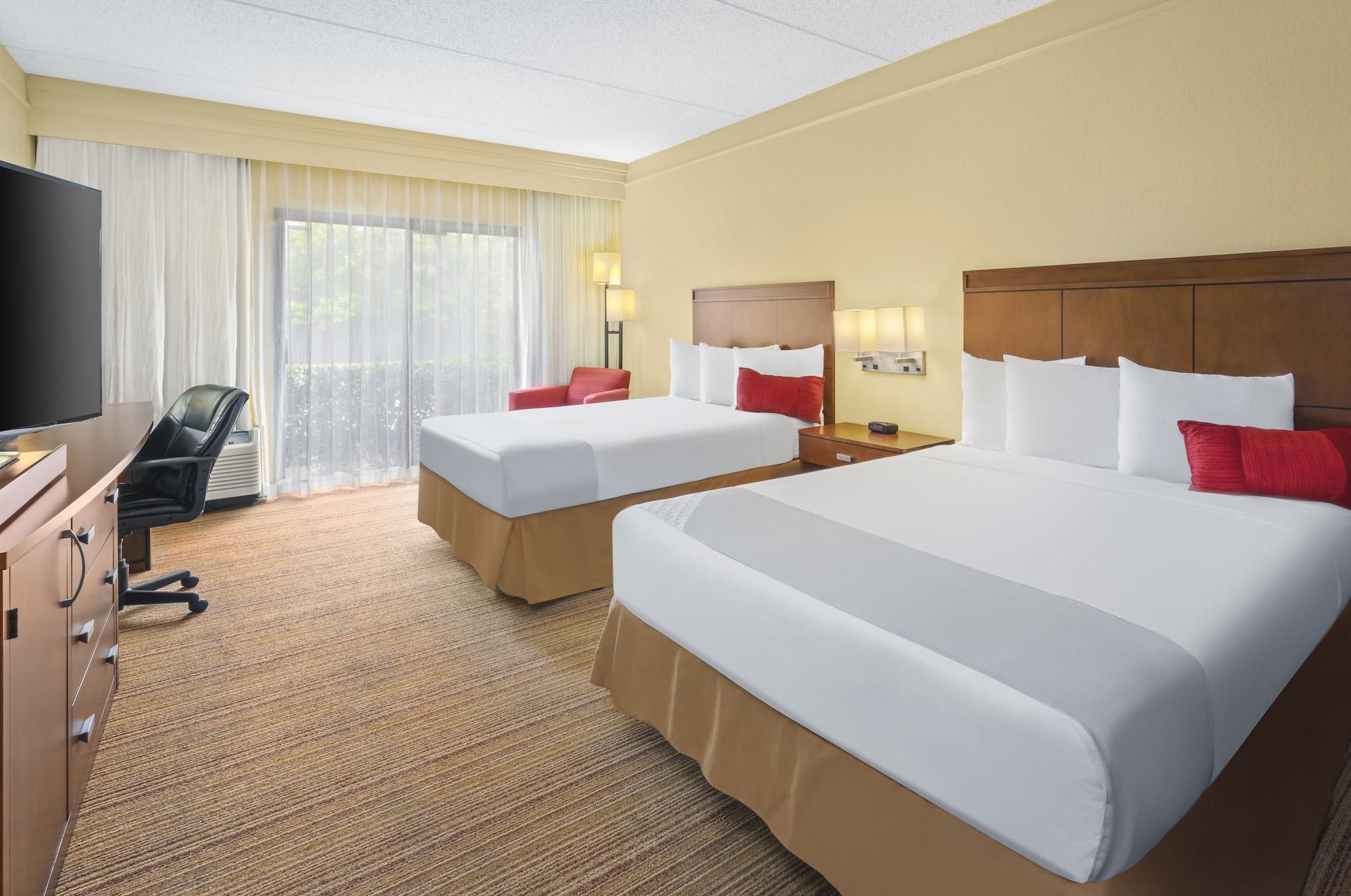 Country Inn & Suites By Radisson, Dallas-Love Field Exterior photo