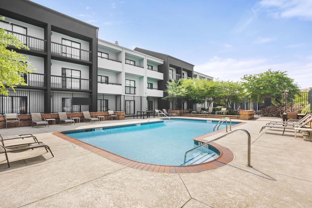 Country Inn & Suites By Radisson, Dallas-Love Field Exterior photo