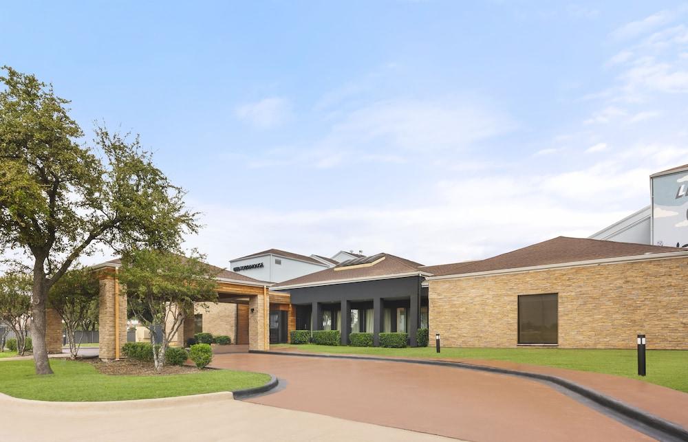 Country Inn & Suites By Radisson, Dallas-Love Field Exterior photo